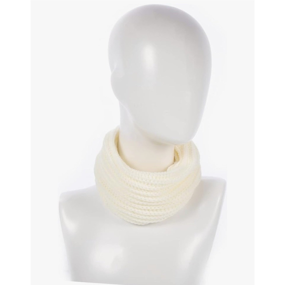 Warm Knitted Loop Scarf Beige.[L]